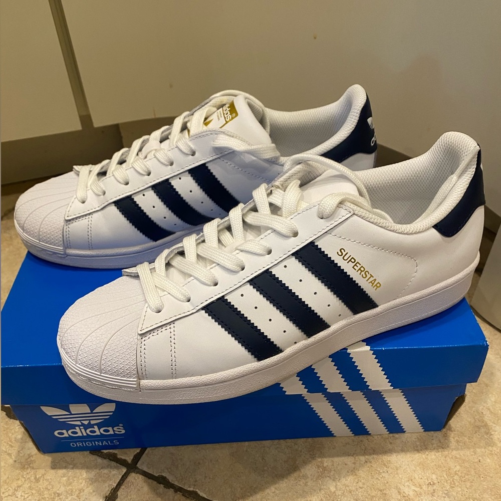 Adidas Originals ‘Superstar’ Sneakers Navy/White